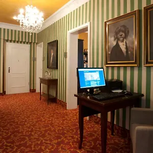 House 4* Hamborg